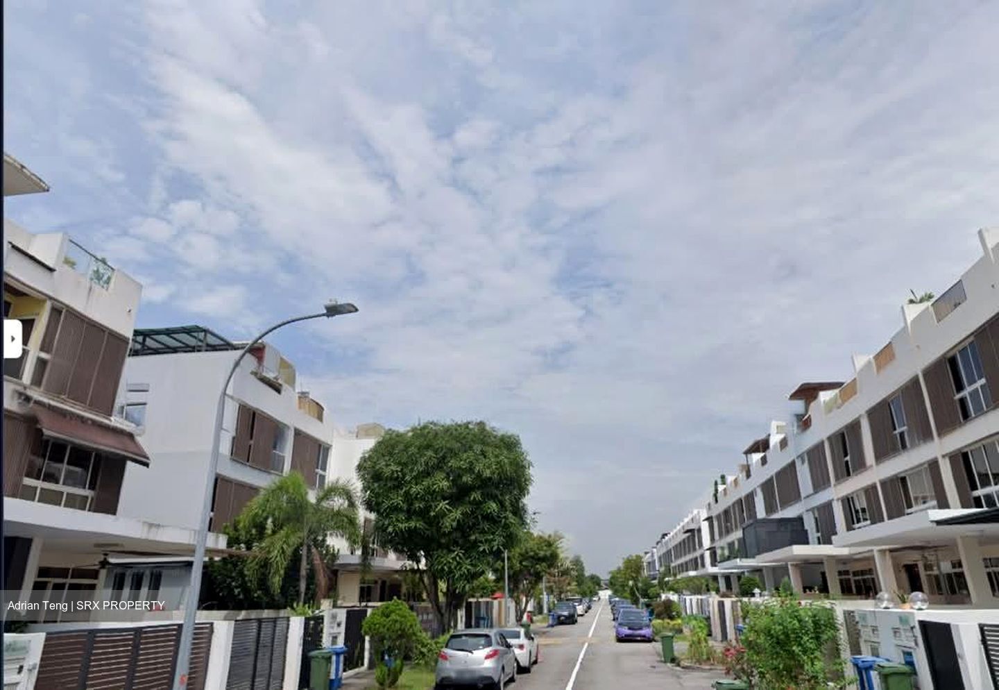 Luxus Hills (ph 7) (D28), Terrace #595387481